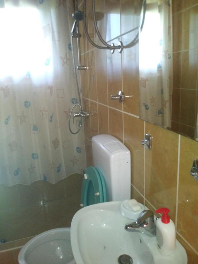 Ribarska Vila Donje Lohovo Εξωτερικό φωτογραφία